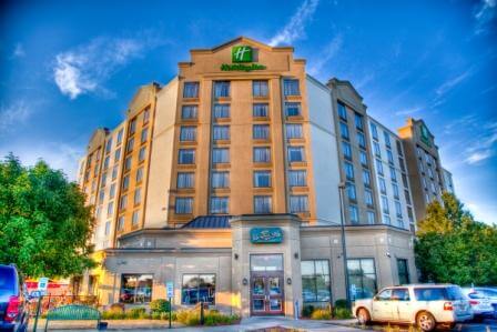Holiday Inn & Suites Chicago Northwest – Elgin